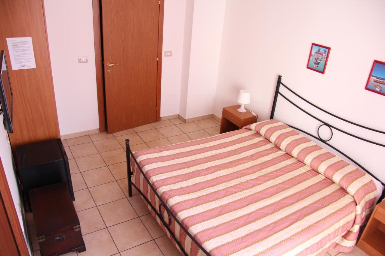 Fragolina B&B Furci Siculo Extérieur photo